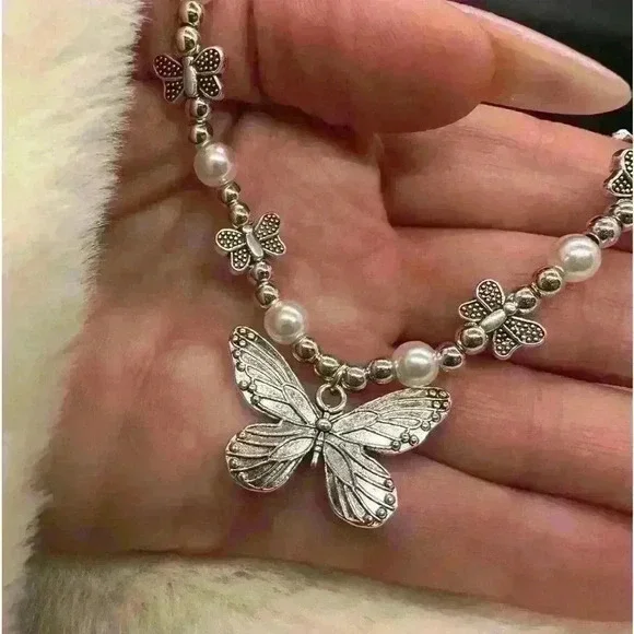Butterfly Necklace Choker with Pearl charms. Coquette charm necklace 💗 - Picture 2 of 4